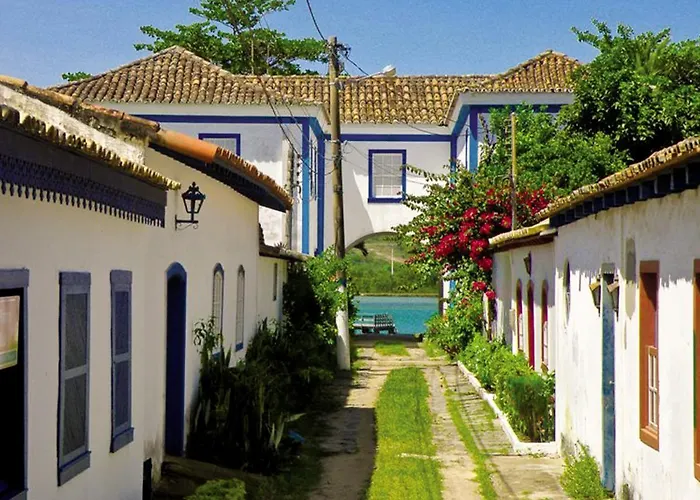 Malibu Palace Hotel Cabo Frio