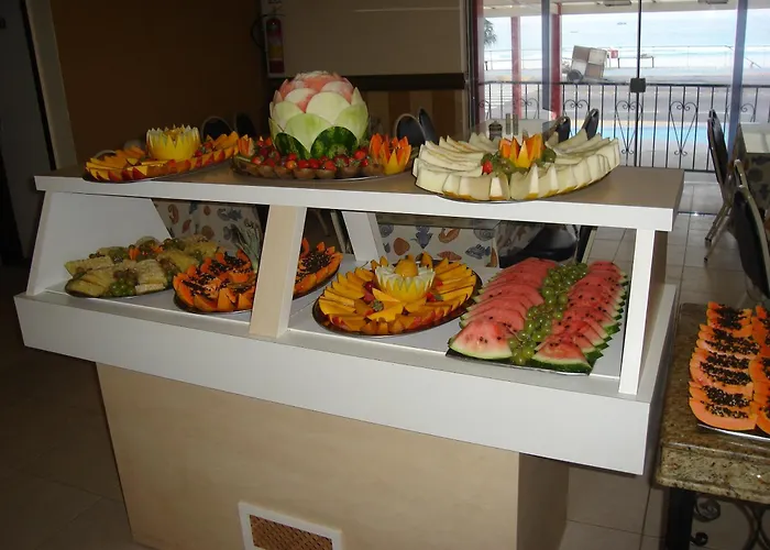 Malibu Palace Hotel Cabo Frio